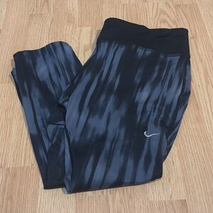 Nike Women Black and Gray Leggings